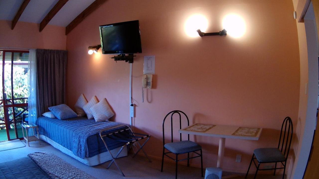 Alfa Boutique Motel Paihia Esterno foto